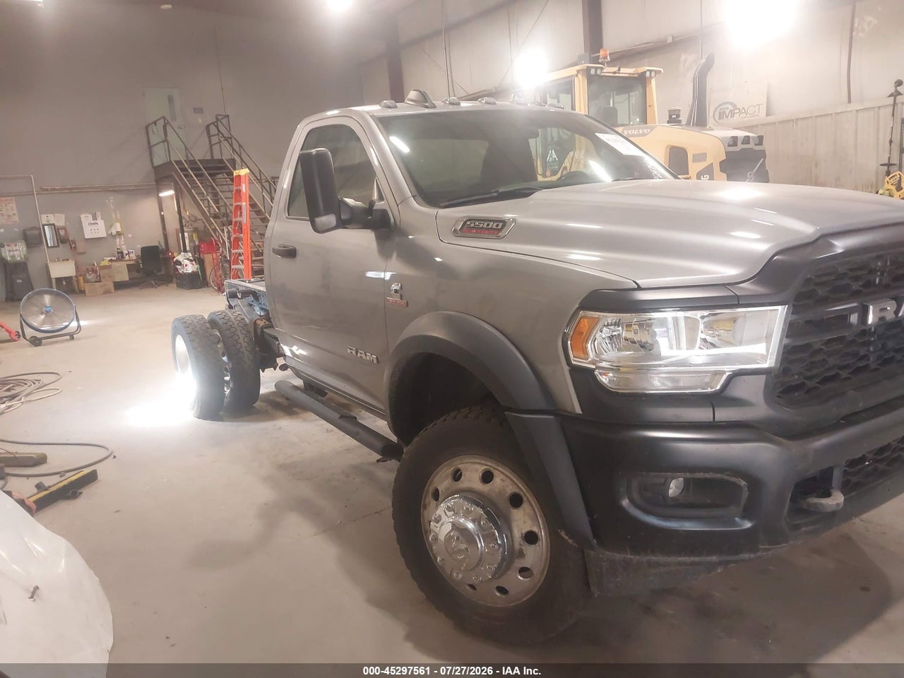 3C7WRNAL0NG****** · 2022 RAM 5500 CHASSIS TRADESMAN/SLT