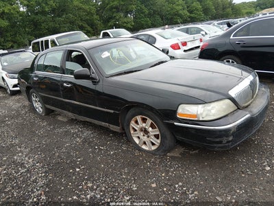 2011 LINCOLN TOWN CAR EXECUTIVE L