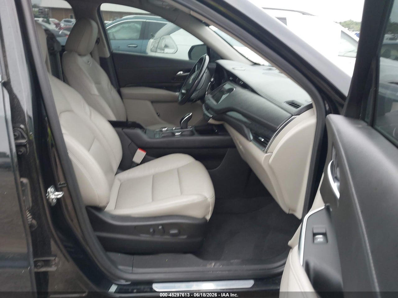 2023 CADILLAC XT4 AWD PREMIUM LUXURY · 5/11