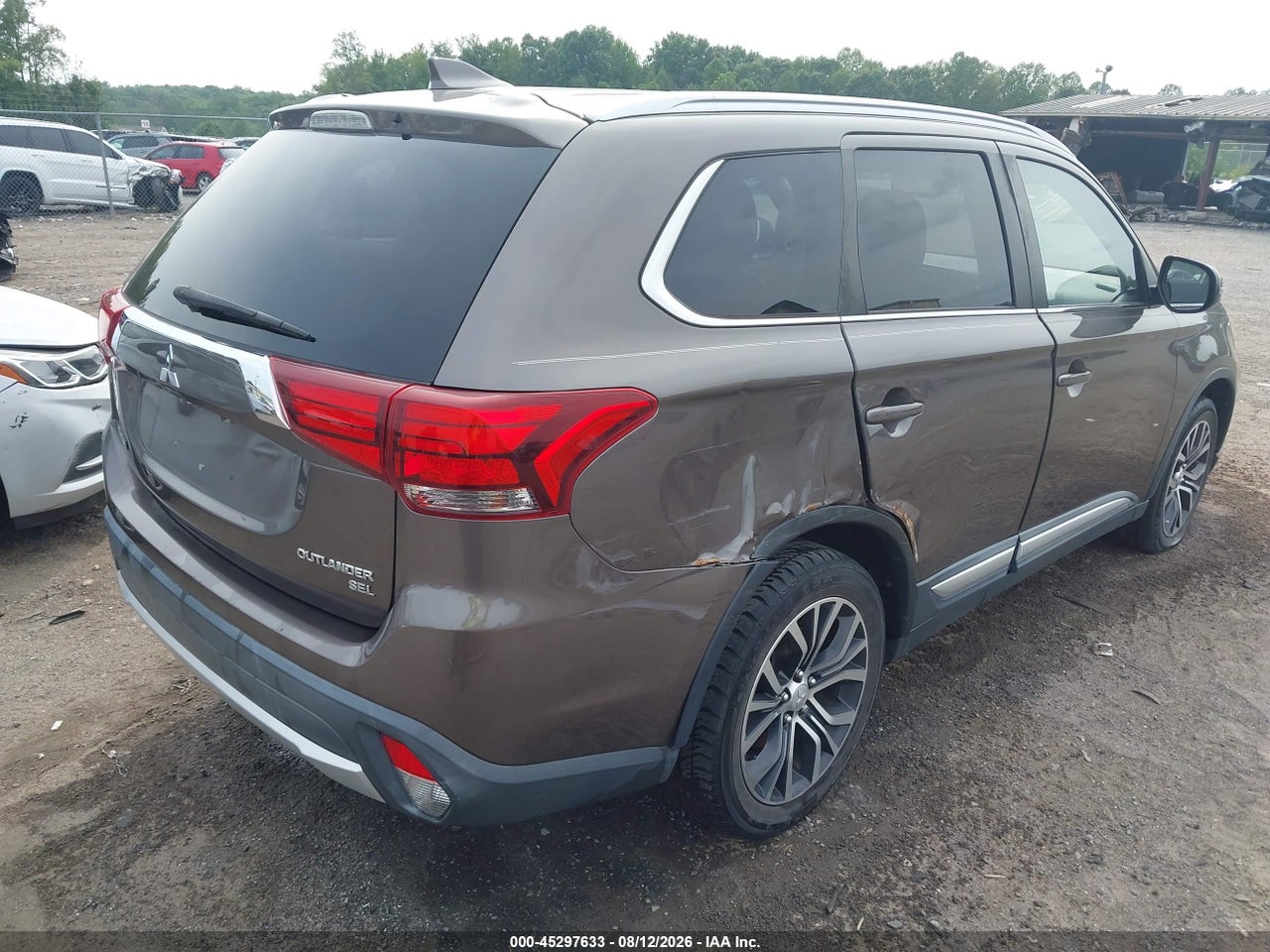 2017 MITSUBISHI OUTLANDER SEL · 4/11