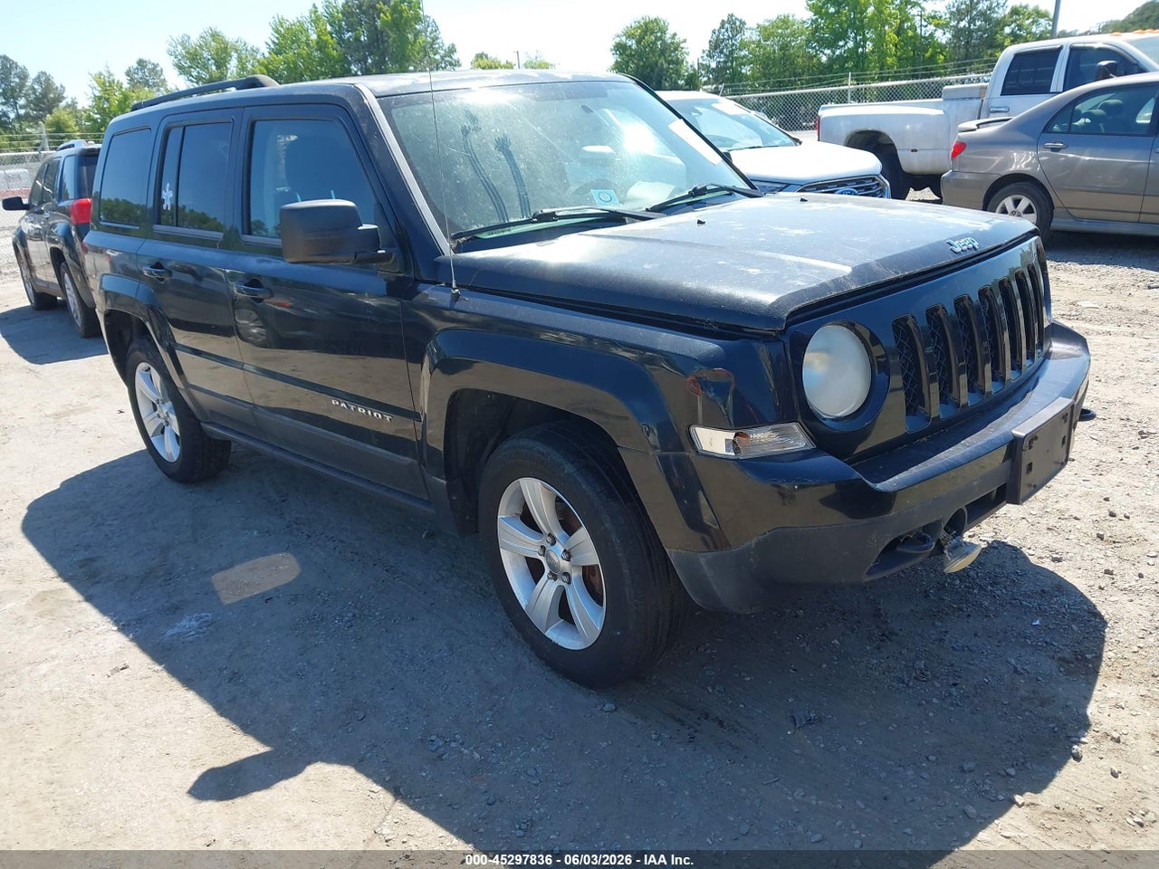 1C4NJRFB5ED****** · 2014 JEEP PATRIOT LATITUDE