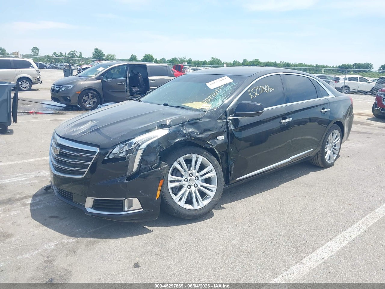 2019 CADILLAC XTS LUXURY · 2/10