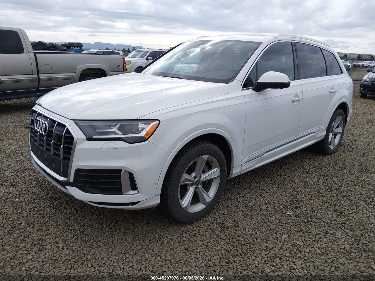 2021 AUDI Q7 PREMIUM PLUS 45 TFSI QUATTRO TIPTRONIC · 2/11