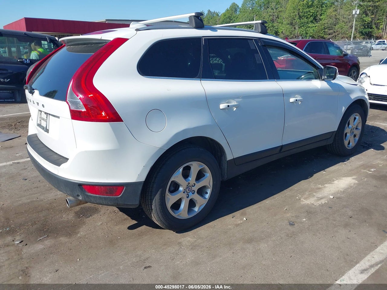 2013 VOLVO XC60 3.2 PREMIER PLUS · 4/11