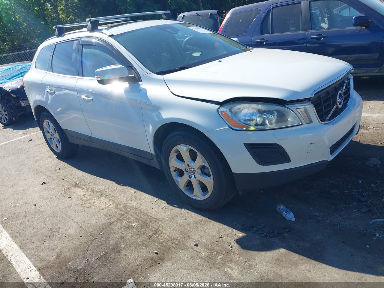 YV4952DLOD2****** · 2013 VOLVO XC60 3.2 PREMIER PLUS