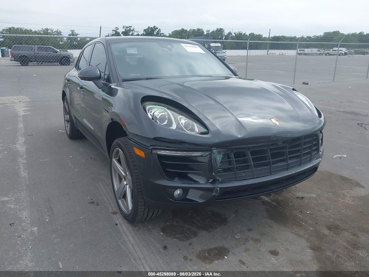 WP1AA2A58JL****** · 2018 PORSCHE MACAN SPORT EDITION