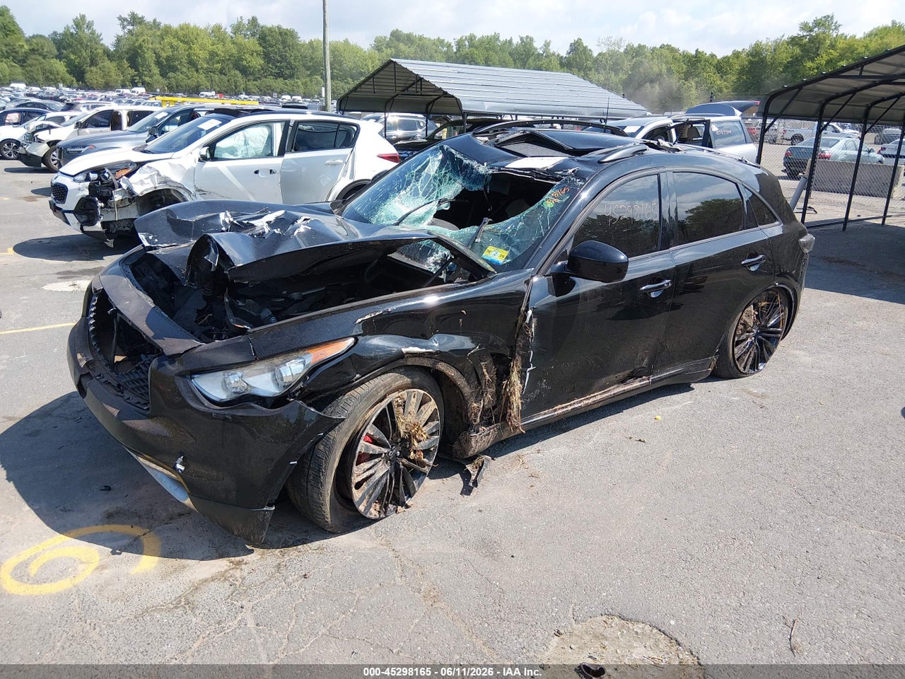 2017 INFINITI QX70 · 2/11