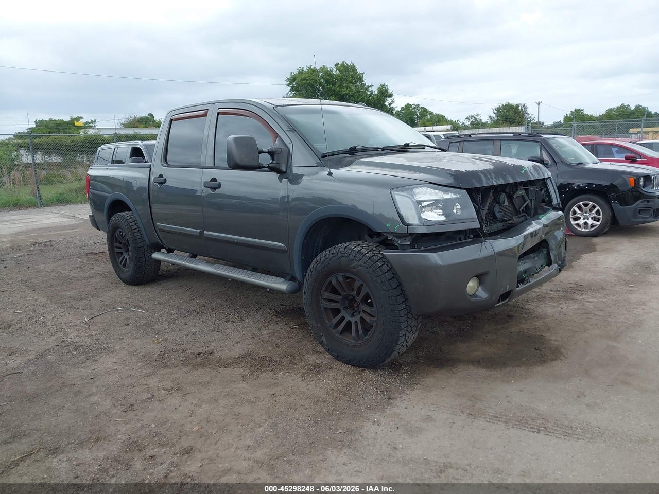 1N6BA0EC2BN****** · 2011 NISSAN TITAN PRO-4X