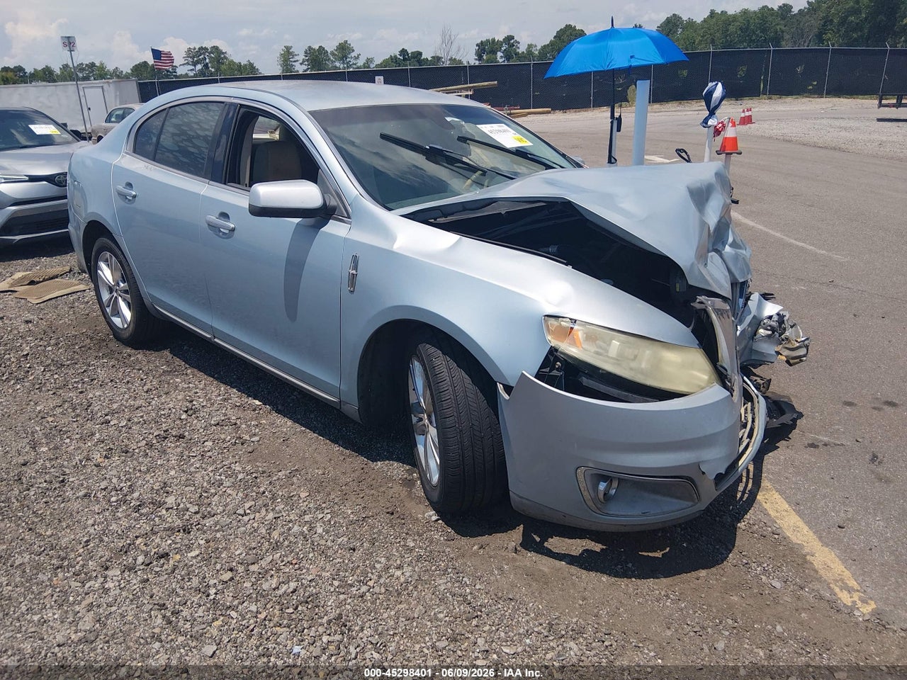 1LNHM93R89G****** · 2009 LINCOLN MKS
