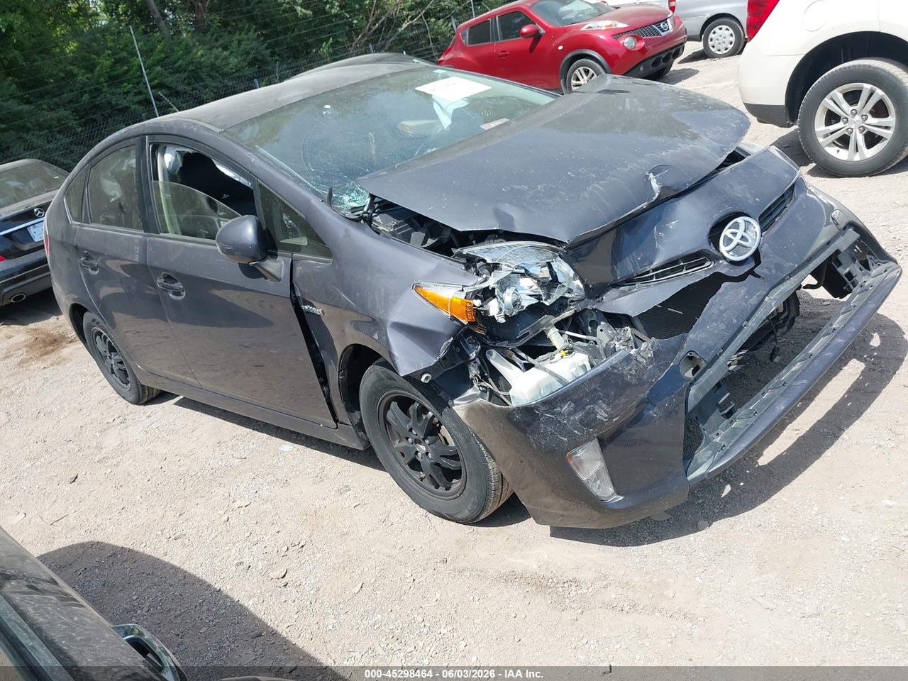 JTDKN3DU0F1****** · 2015 TOYOTA PRIUS TWO