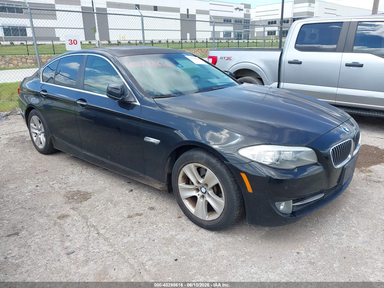 WBAXG5C55CD****** · 2012 BMW 528I