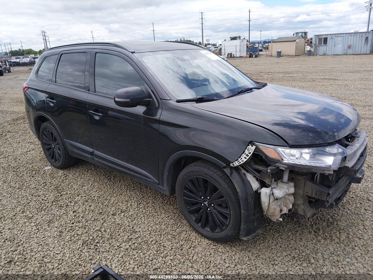 JA4AZ3A35LZ****** · 2020 MITSUBISHI OUTLANDER LE 2.4 S-AWC