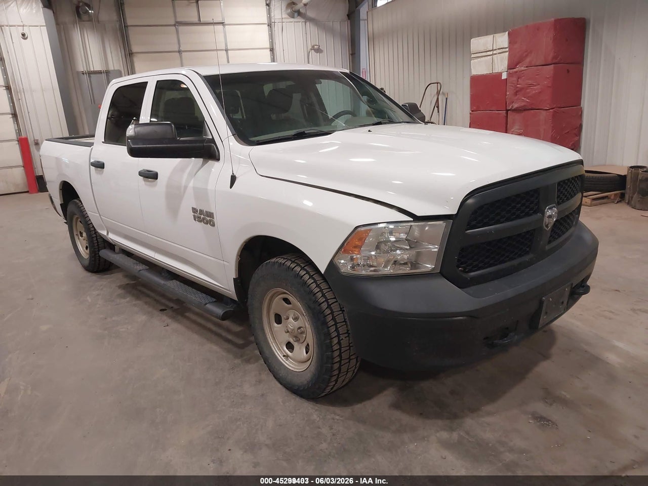 1C6RR7KG2HS****** · 2017 RAM 1500 TRADESMAN  4X4 5'7 BOX