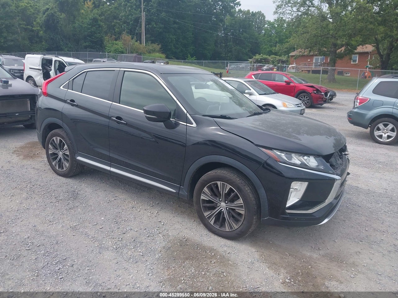 JA4AT5AA8JZ****** · 2018 MITSUBISHI ECLIPSE CROSS SE