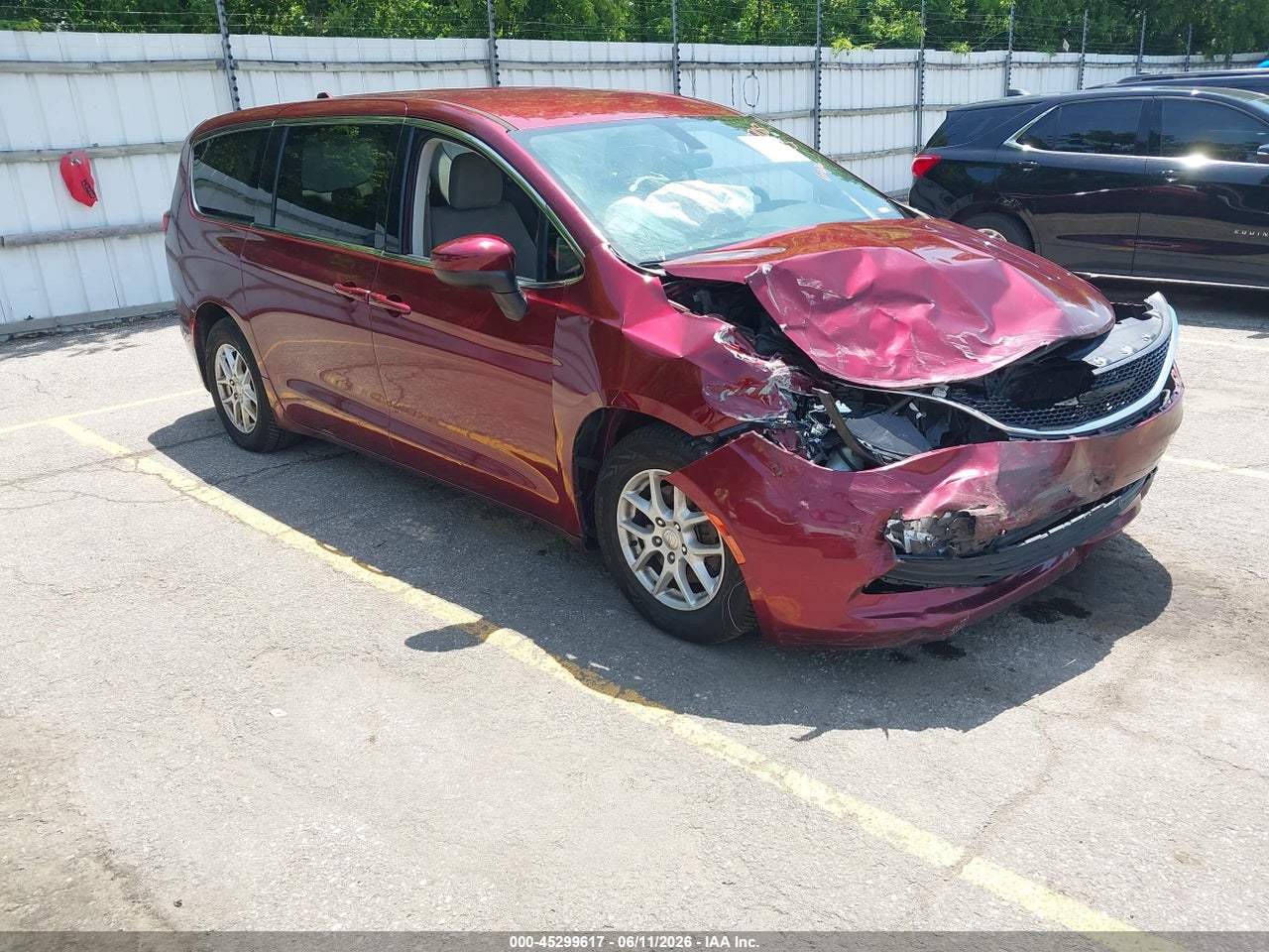 2C4RC1DG0JR****** · 2018 CHRYSLER PACIFICA TOURING