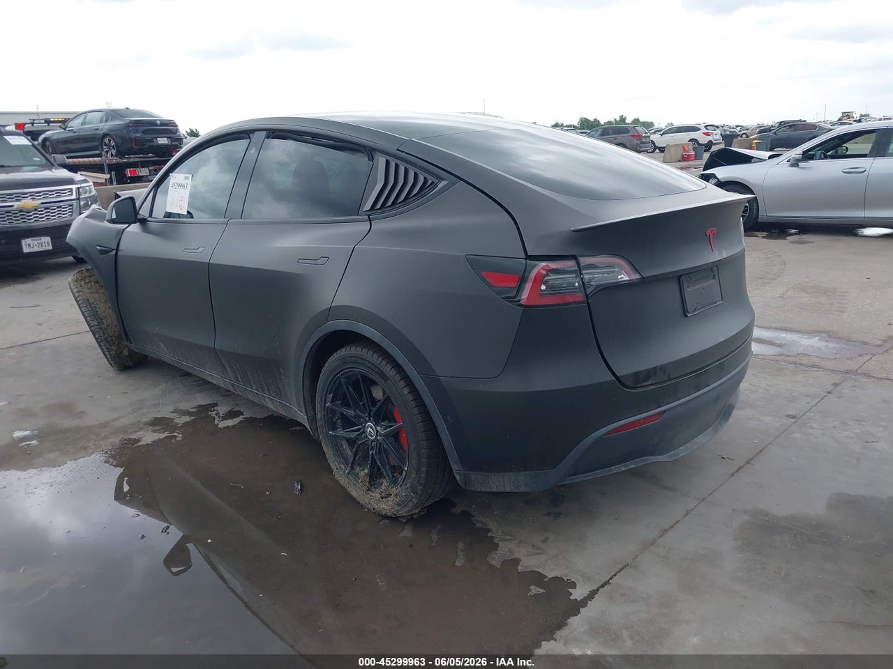 2020 TESLA MODEL Y LONG RANGE DUAL MOTOR ALL-WHEEL DRIVE/PERFORMANCE DUAL MOTOR ALL-WHEEL DRIVE · 3/10