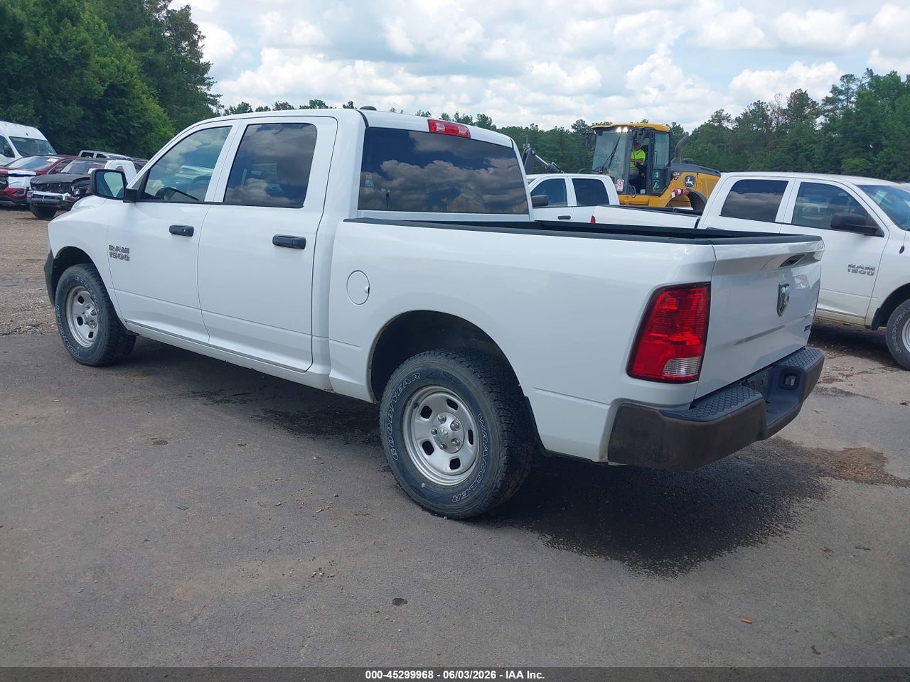 2017 RAM 1500 TRADESMAN  4X2 5'7 BOX · 3/11