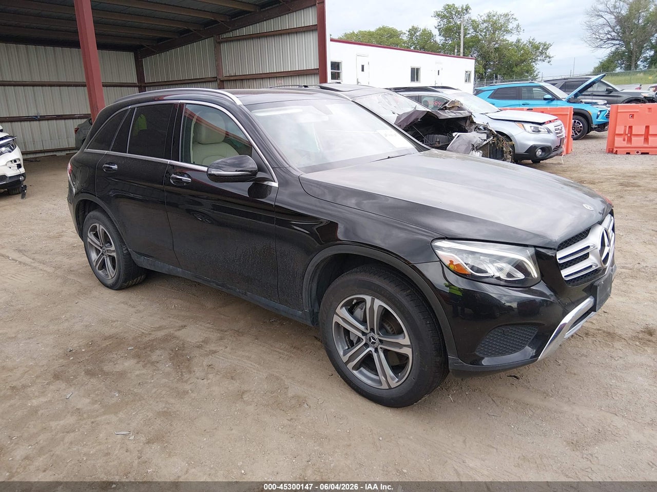 WDC0G4KB1KV****** · 2019 MERCEDES-BENZ GLC 300 4MATIC
