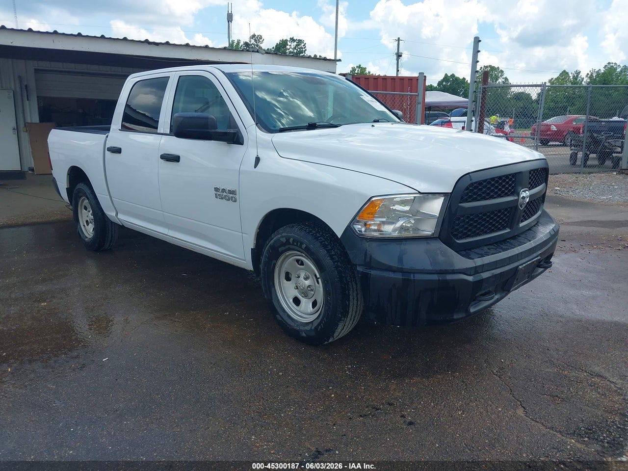 1C6RR7KG2HS****** · 2017 RAM 1500 TRADESMAN  4X4 5'7 BOX