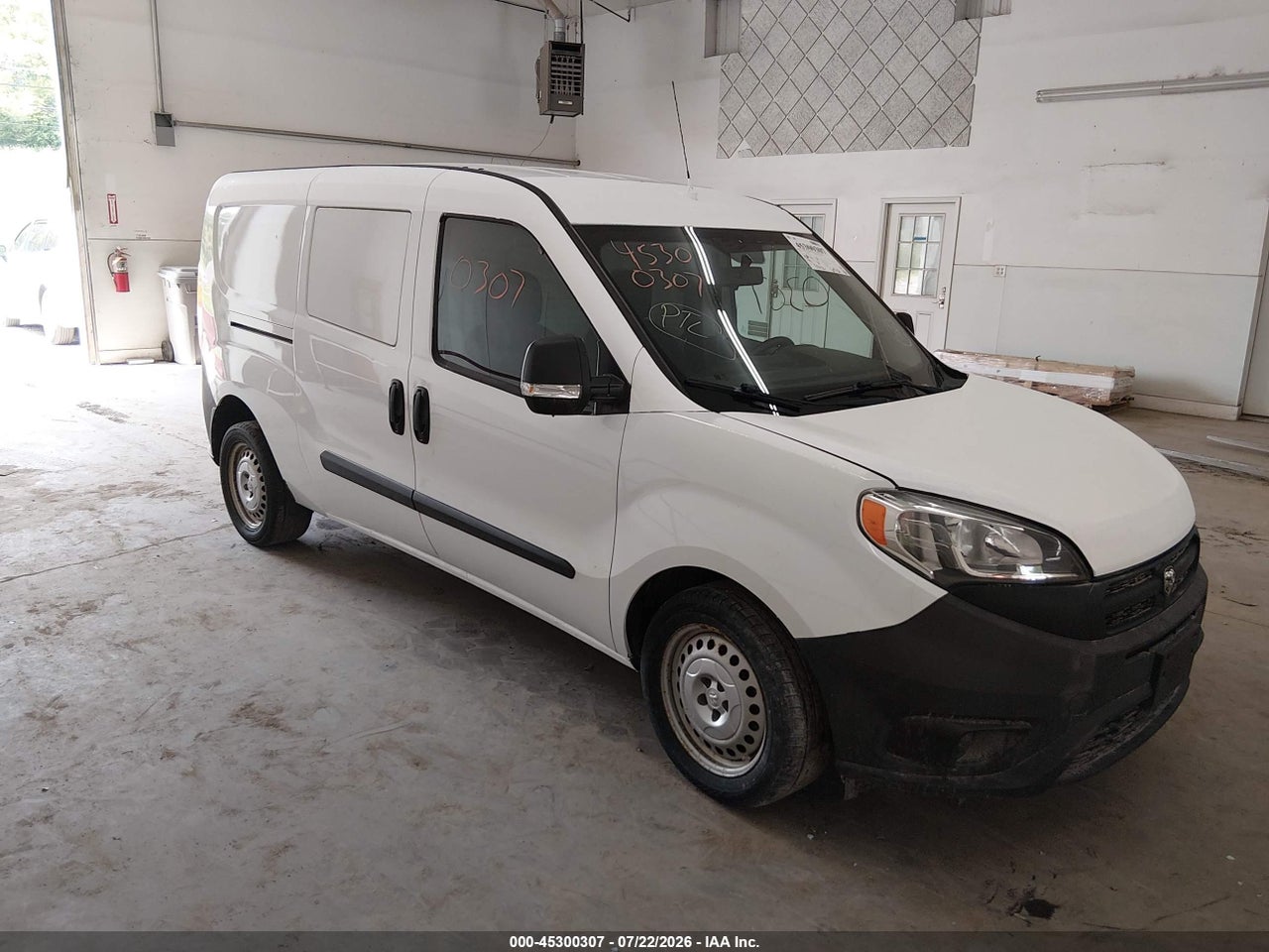 ZFBERFAT2F6****** · 2015 RAM PROMASTER CITY TRADESMAN