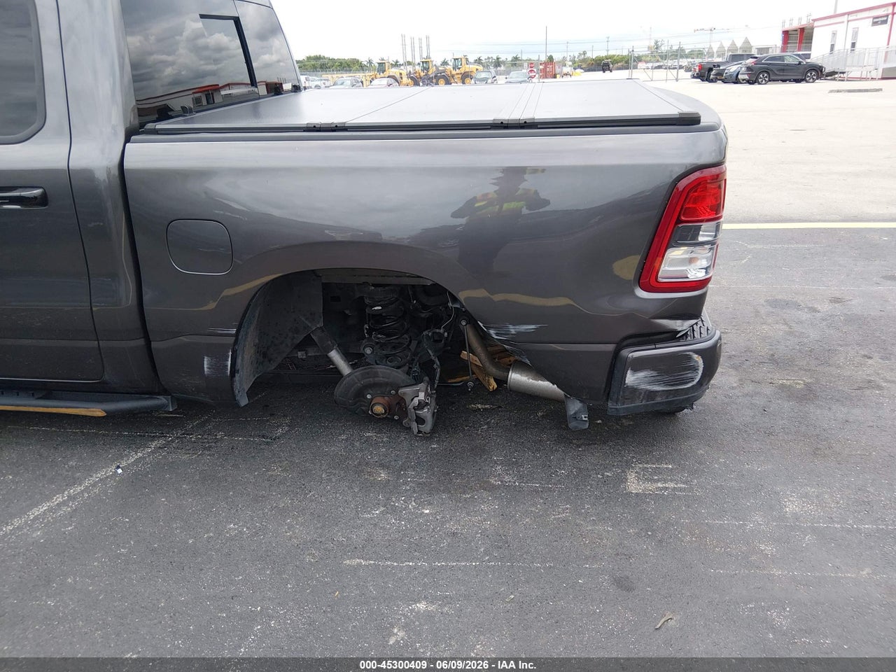 2024 RAM 1500 BIG HORN  4X2 5'7 BOX · 6/11