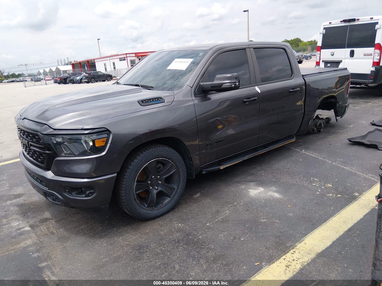2024 RAM 1500 BIG HORN  4X2 5'7 BOX · 2/11