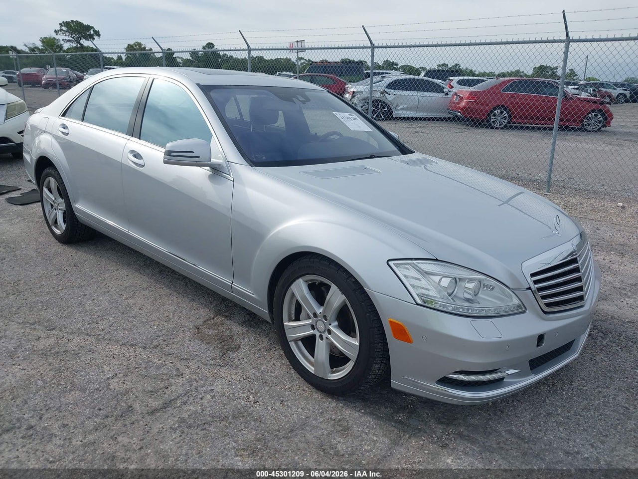 WDDNG8GB0AA****** · 2010 MERCEDES-BENZ S 550 4MATIC