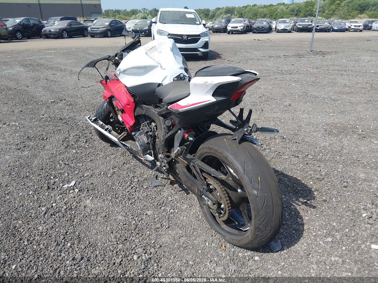 2025 YAMAHA YZF890 · 3/11