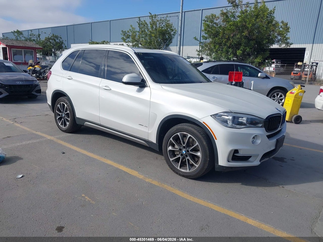 5UXKR6C58H0****** · 2017 BMW X5 XDRIVE50I