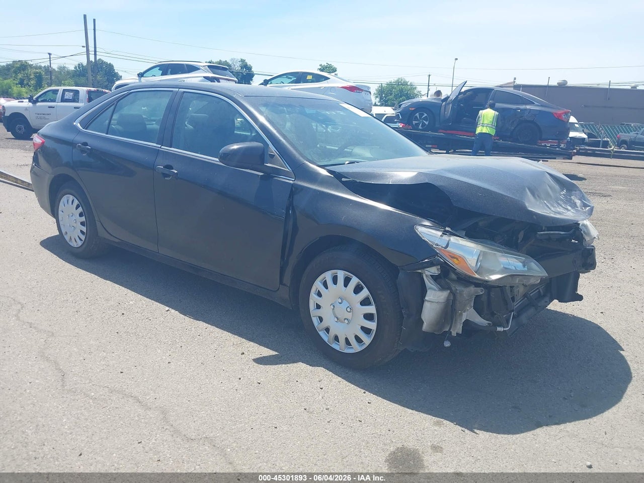 4T1BF1FK6GU****** · 2016 TOYOTA CAMRY LE