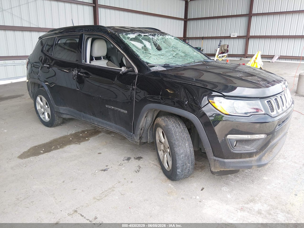 3C4NJCBB3JT****** · 2018 JEEP COMPASS LATITUDE FWD