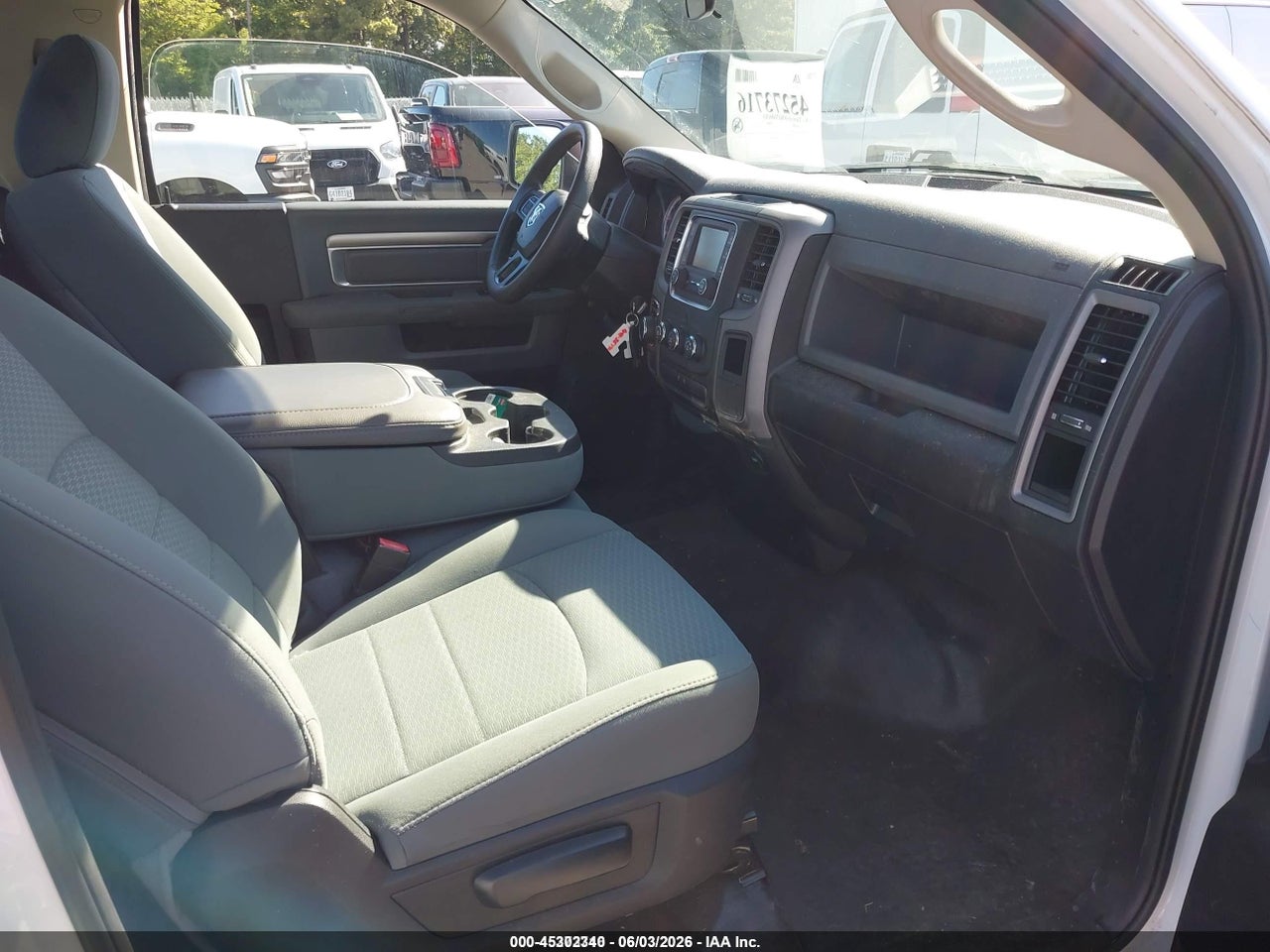 2018 RAM 1500 TRADESMAN  4X2 8' BOX · 5/11