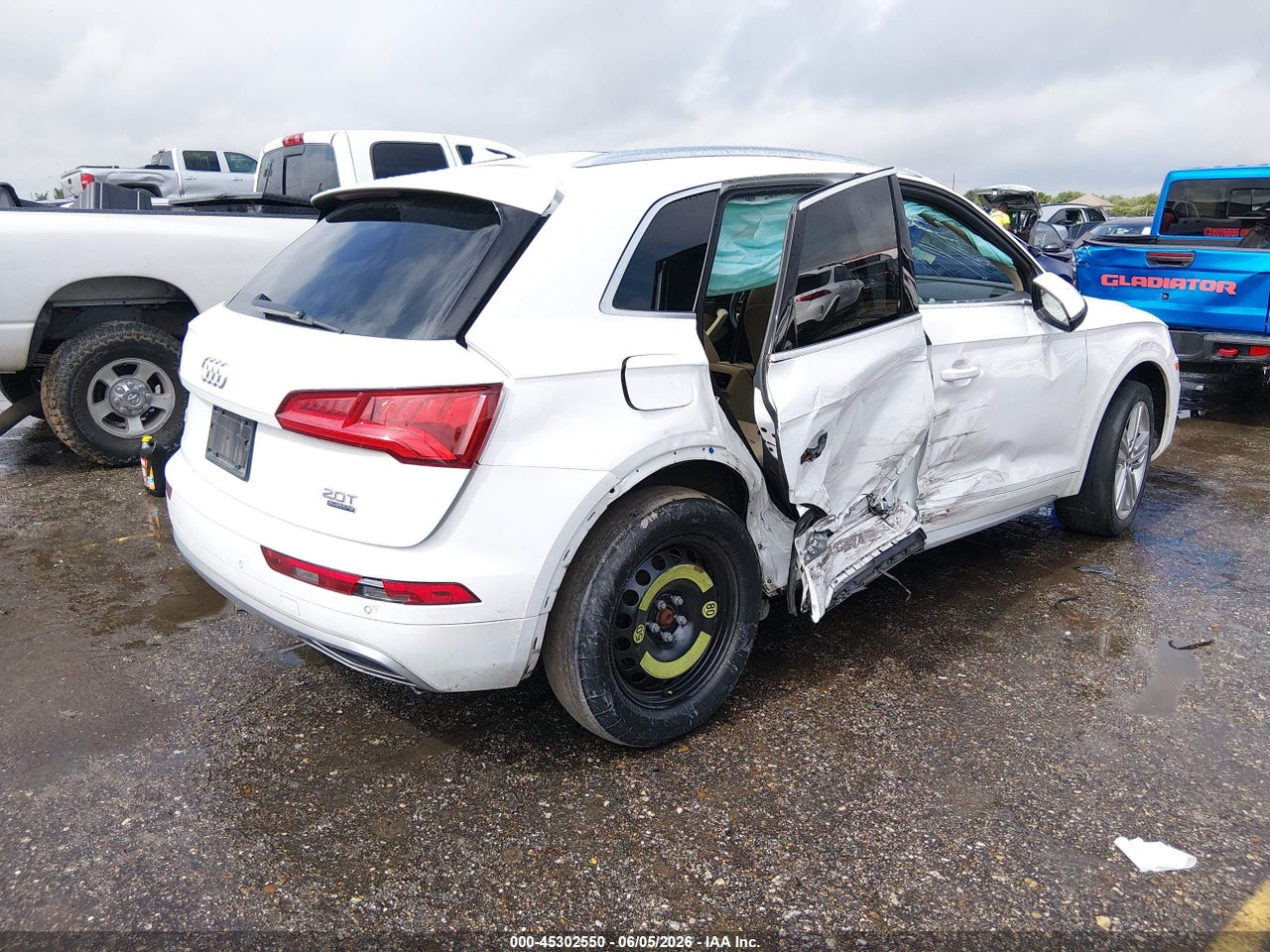 2018 AUDI Q5 2.0T PREMIUM/2.0T TECH PREMIUM · 4/11