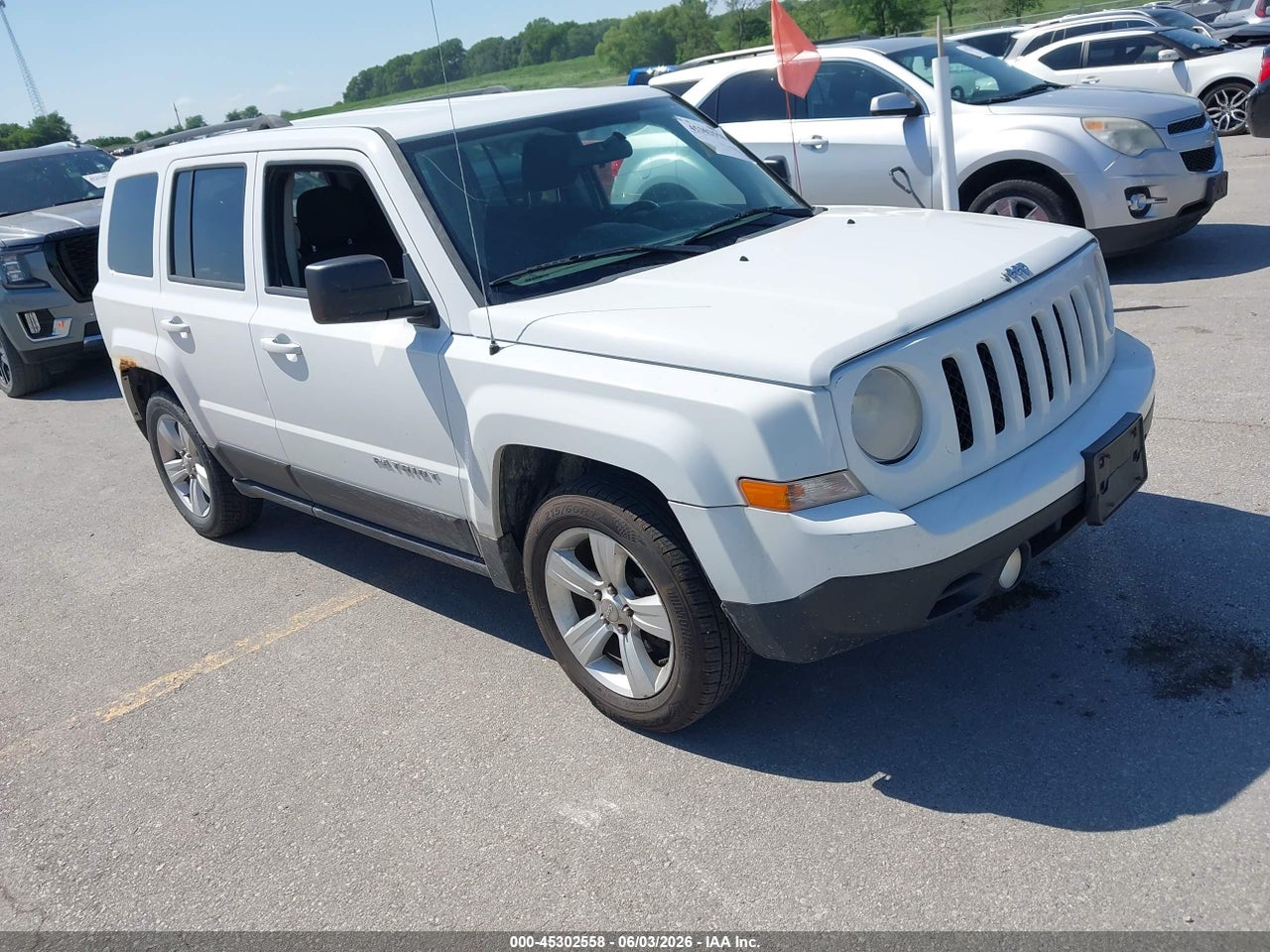 1C4NJPFB8ED****** · 2014 JEEP PATRIOT LATITUDE