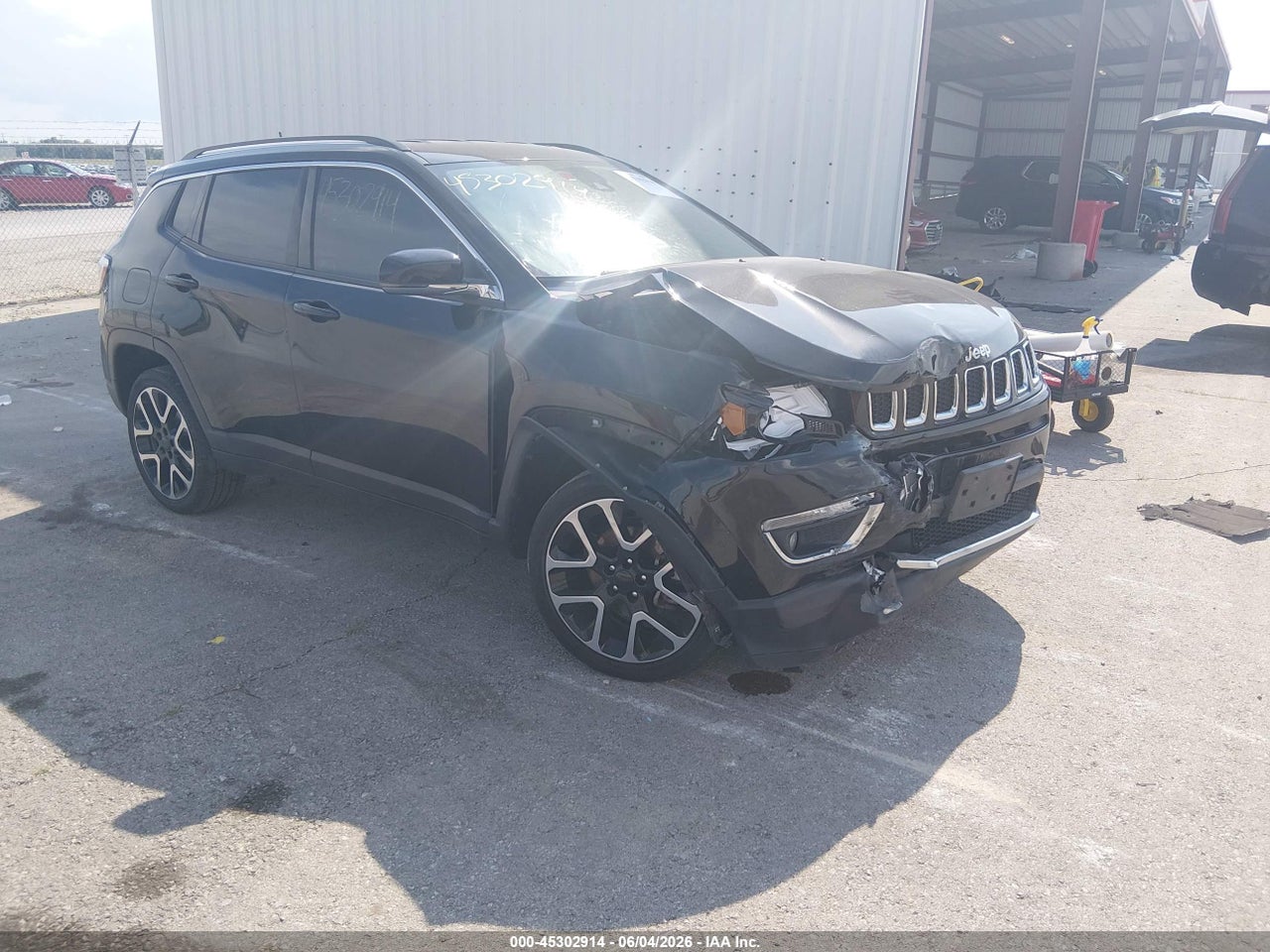 3C4NJDCB3HT****** · 2017 JEEP NEW COMPASS LIMITED 4X4