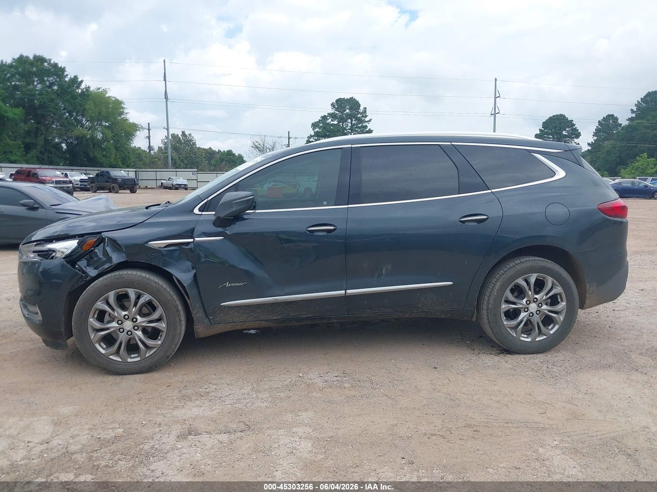 2018 BUICK ENCLAVE AVENIR · 6/11