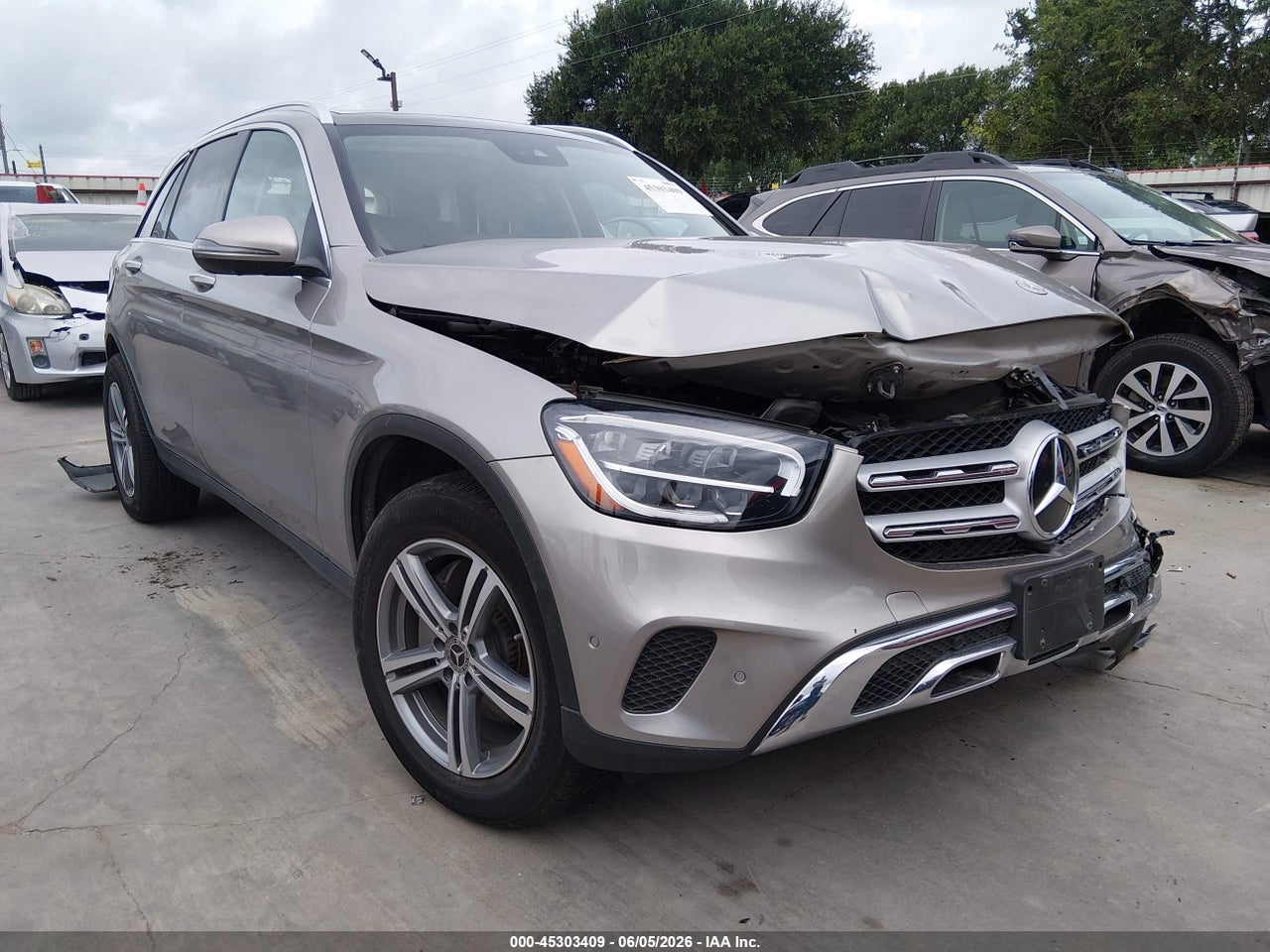 W1N0G8DB9NV****** · 2022 MERCEDES-BENZ GLC 300 SUV