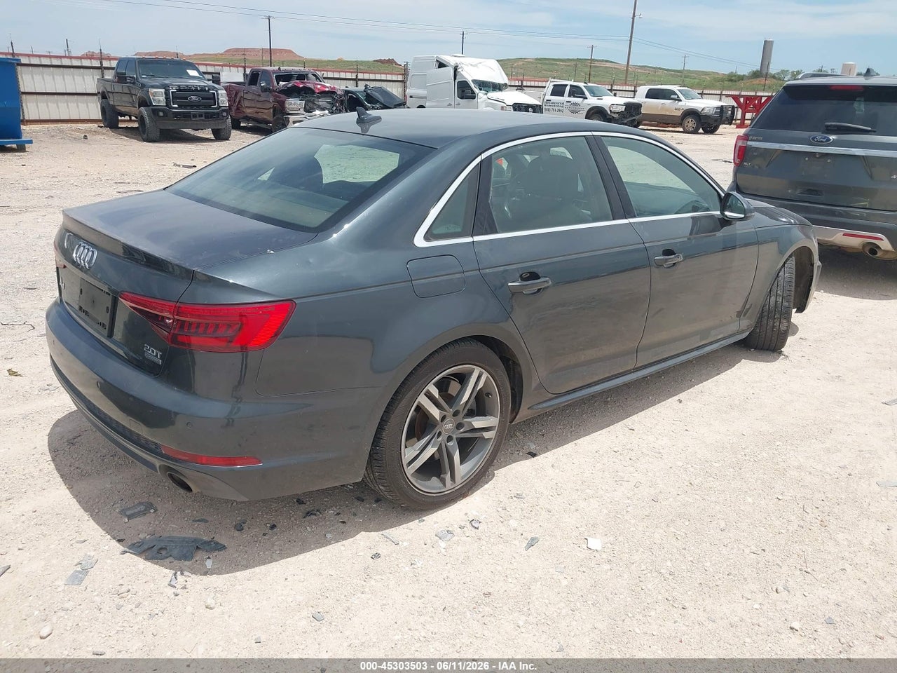 2017 AUDI A4 2.0T PREMIUM · 4/11