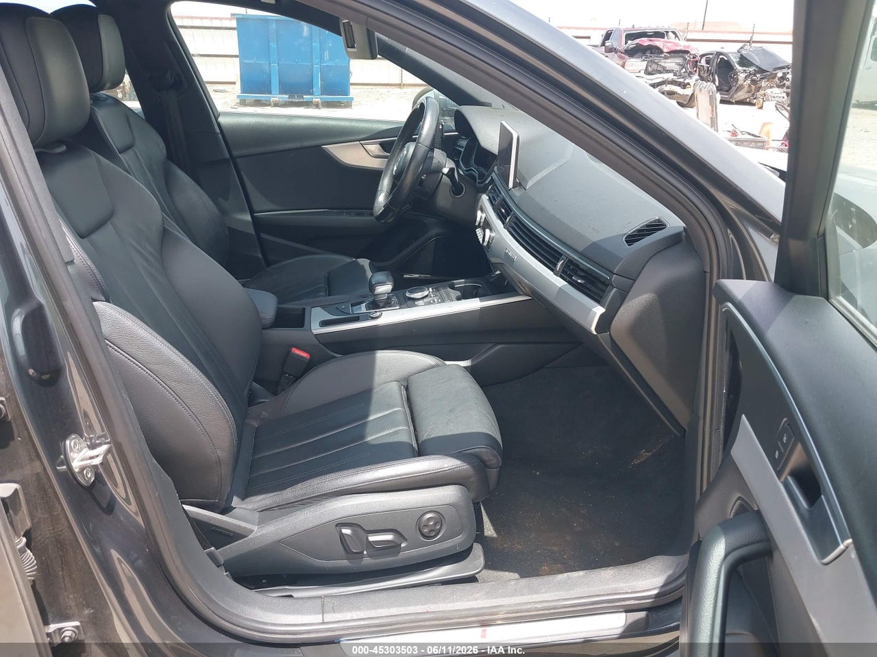 2017 AUDI A4 2.0T PREMIUM · 5/11