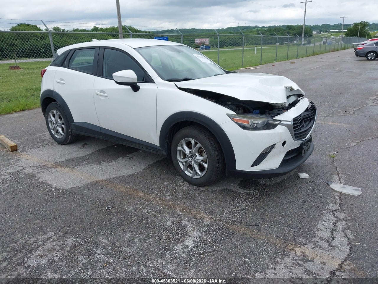 JM1DKBB74G0****** · 2016 MAZDA CX-3 SPORT