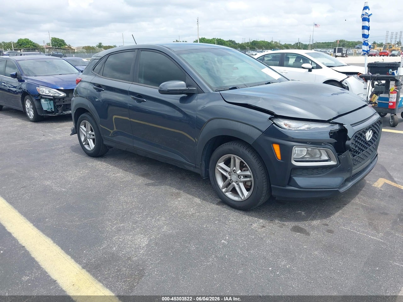 KM8K12AA8JU****** · 2018 HYUNDAI KONA SE