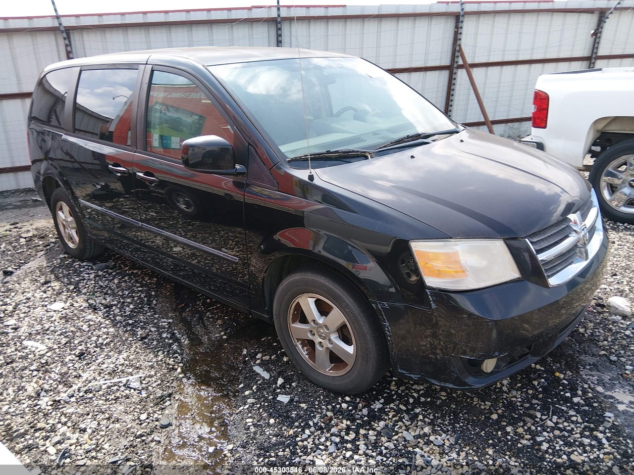1D8HN54P08B****** · 2008 DODGE GRAND CARAVAN SXT