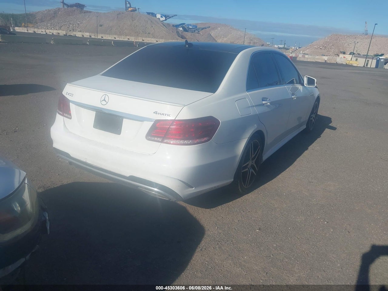 2015 MERCEDES-BENZ E 400 4MATIC · 4/11