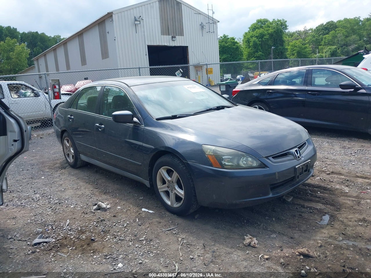 1HGCM56415A****** · 2005 HONDA ACCORD 2.4 LX
