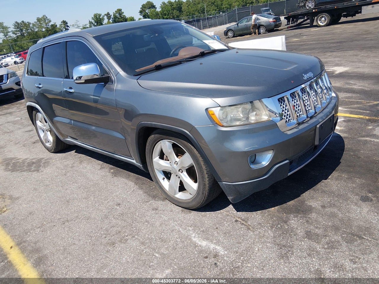 1J4RR6GT1BC****** · 2011 JEEP GRAND CHEROKEE OVERLAND