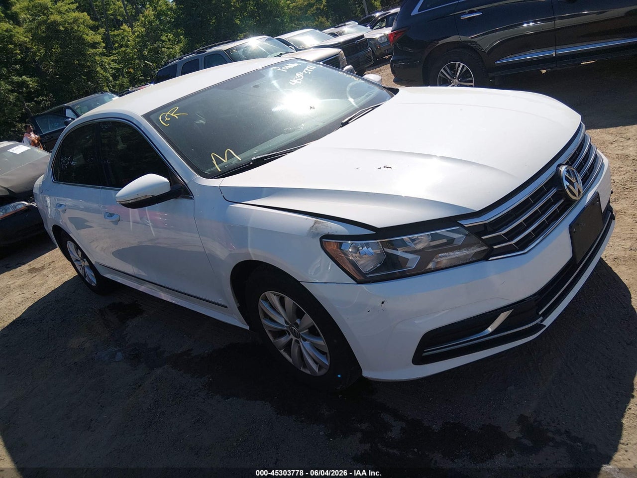 1VWAT7A39GC****** · 2016 VOLKSWAGEN PASSAT 1.8T S