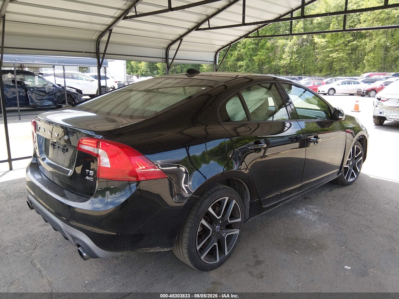2017 VOLVO S60 T5 DYNAMIC · 4/11