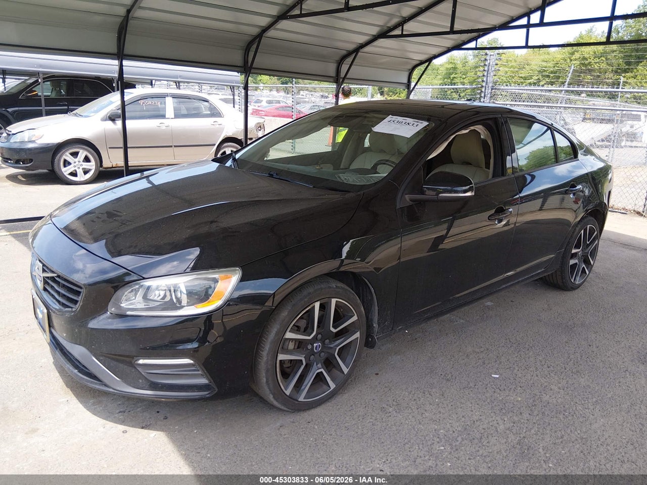 2017 VOLVO S60 T5 DYNAMIC · 2/11