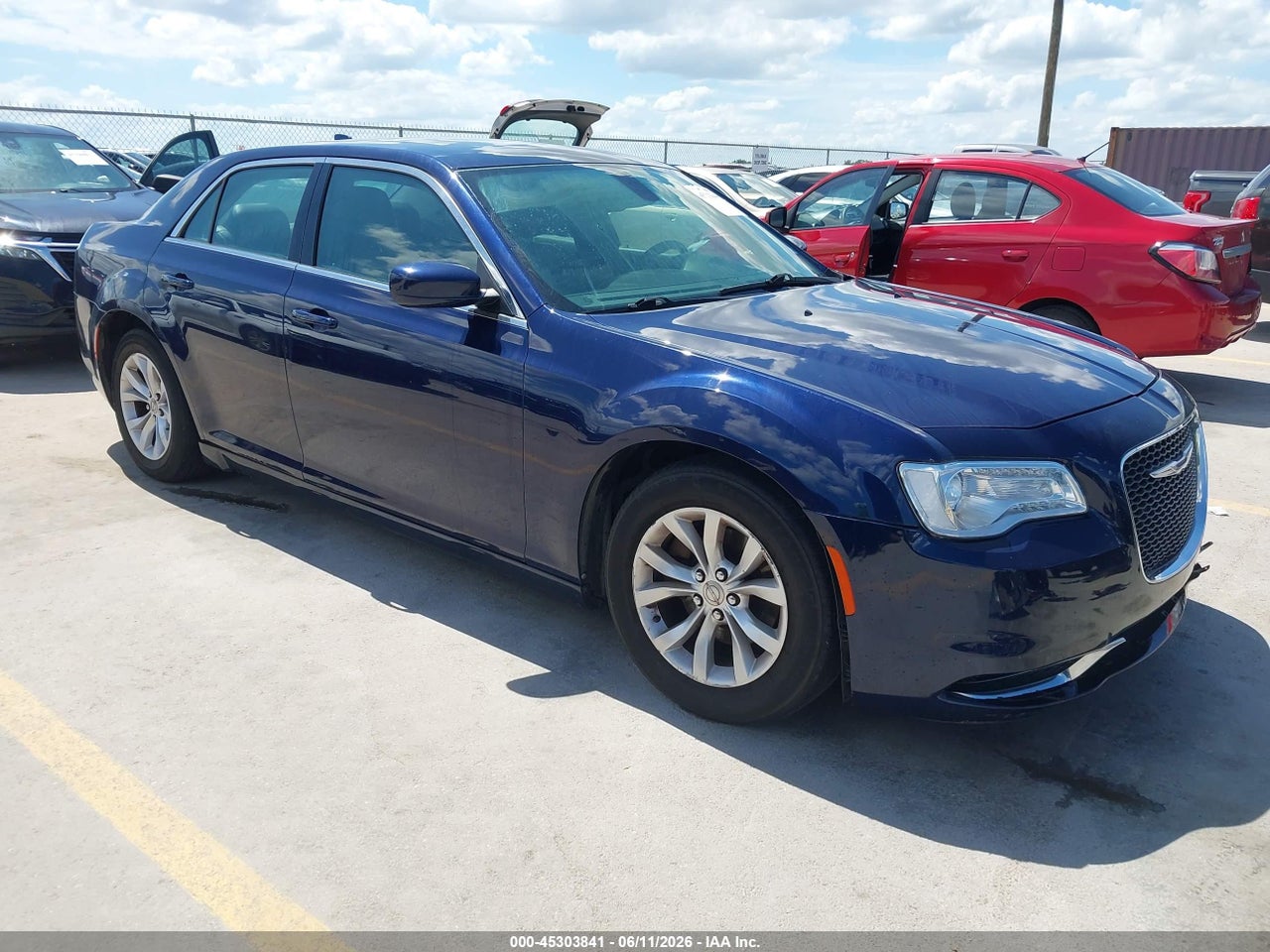2C3CCAAG8GH****** · 2016 CHRYSLER 300 LIMITED