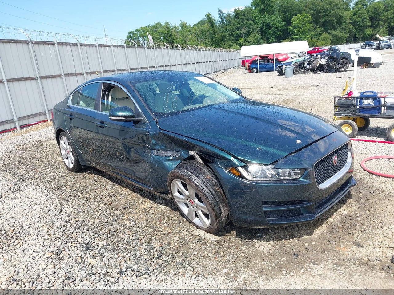 SAJAE4BG6HA****** · 2017 JAGUAR XE 25T PRESTIGE